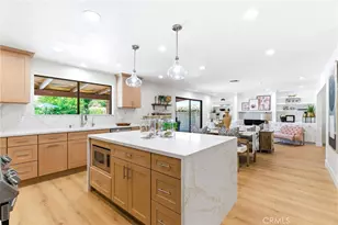 18614 Delano St, Tarzana, CA 91335 - Photo 22