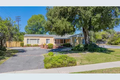 10845 Zelzah, Granada Hills, CA 91344 - Photo 2