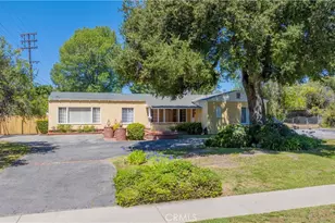 10845 Zelzah, Granada Hills, CA 91344 - Photo 2