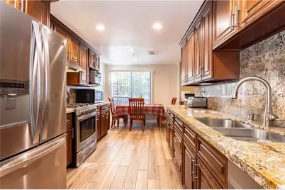 9146 Lemona Avenue #105, North Hills, CA 91343 - Photo 20