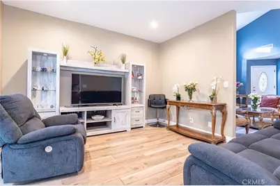 9146 Lemona Avenue #105, North Hills, CA 91343 - Photo 16