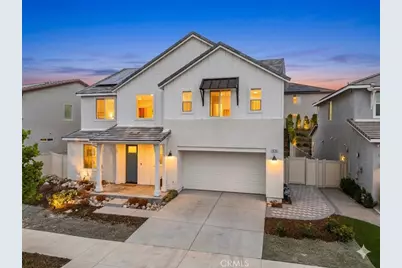 18135 Tableau Way, Saugus, CA 91350 - Photo 1