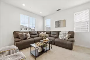 18135 Tableau Way, Saugus, CA 91350 - Photo 22
