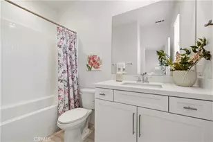 18135 Tableau Way, Saugus, CA 91350 - Photo 36