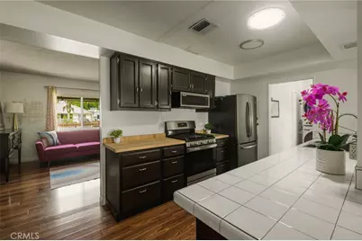 6834 Shoshone, Lake Balboa, CA 91406 - Photo 8