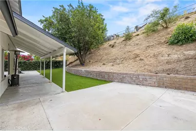 28019 Deep Creek, Canyon Country, CA 91387 - Photo 36
