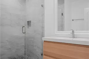 12955 Riverside Dr, Sherman Oaks, CA 91423 - Photo 26