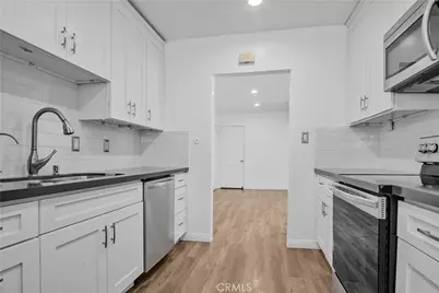 12955 Riverside Drive #102, Sherman Oaks, CA 91423 - Photo 14