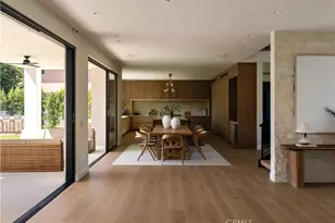15202 Hesby St, Sherman Oaks, CA 91403 - Photo 12