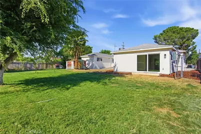 217 Garnsey Avenue, Bakersfield, CA 93309 - Photo 10