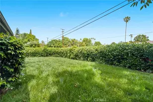 7027 Gloria Ave, Lake Balboa, CA 91406 - Photo 26