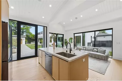 5414 Genesta, Encino, CA 91316 - Photo 58
