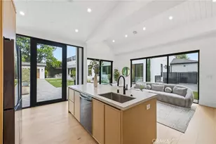 5414 Genesta, Encino, CA 91316 - Photo 58