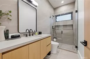 5414 Genesta, Encino, CA 91316 - Photo 50