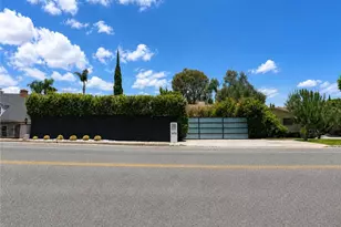 14721 Valley Vista, Sherman Oaks, CA 91403 - Photo 2