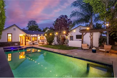 12705 Sarah Street, Studio City, CA 91604 - Photo 2