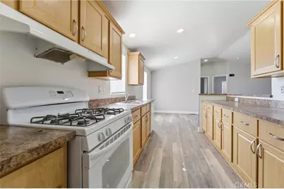 20843 Waalew Road #C125, Apple Valley, CA 92307 - Photo 8