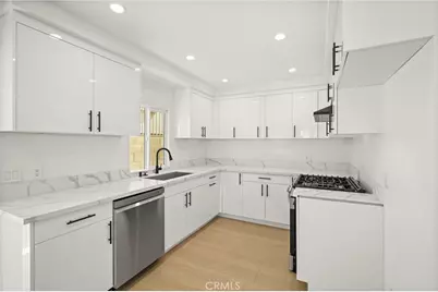 7010 Lennox Avenue, Van Nuys, CA 91405 - Photo 12