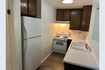 7050 Shoup #221, Canoga Park, CA 91303 - Photo 6