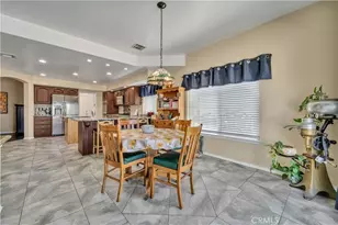 7305 Dana Dr, Palmdale, CA 93551 - Photo 14