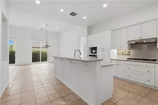 23727 Cottonwood Ct, Valencia, CA 91354 - Photo 10