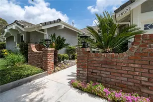 26072 Charing Cross, Valencia, CA 91355 - Photo 6