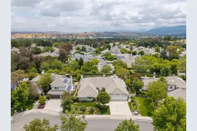 26072 Charing Cross, Valencia, CA 91355 - Photo 24