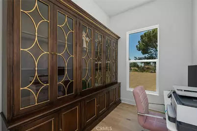 11091 Woodcrest Court, Chatsworth, CA 91311 - Photo 26