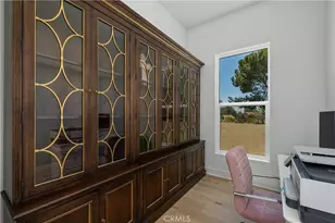 11091 Woodcrest Ct, Chatsworth, CA 91311 - Photo 26