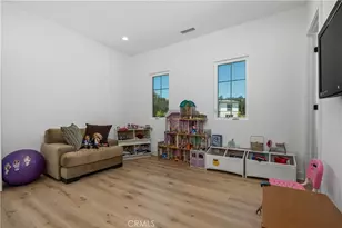 11091 Woodcrest Ct, Chatsworth, CA 91311 - Photo 44