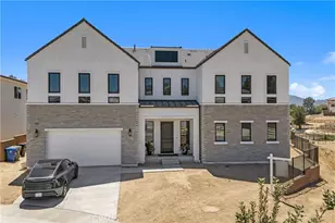 11091 Woodcrest Ct, Chatsworth, CA 91311 - Photo 2