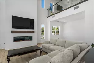 11091 Woodcrest Ct, Chatsworth, CA 91311 - Photo 16