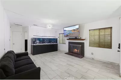 1104 W W Avenue J10, Lancaster, CA 93534 - Photo 6