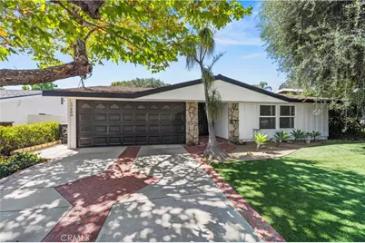 17404 Trosa, Granada Hills, CA 91344 - Photo 60
