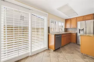 17404 Trosa, Granada Hills, CA 91344 - Photo 32