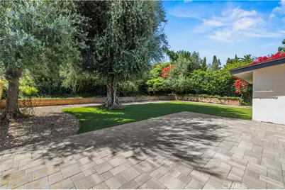 17404 Trosa, Granada Hills, CA 91344 - Photo 64