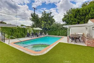 12836 Waddell, Valley Village, CA 91607 - Photo 32