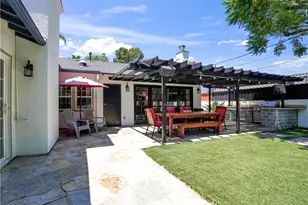 22263 Avenue San Luis, Woodland Hills, CA 91364 - Photo 40