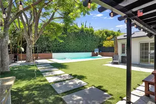 22263 Avenue San Luis, Woodland Hills, CA 91364 - Photo 36