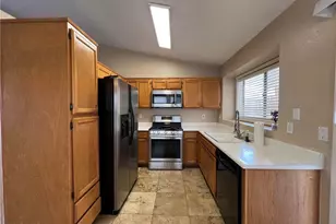 3648 Scherer, Rosamond, CA 93560 - Photo 8