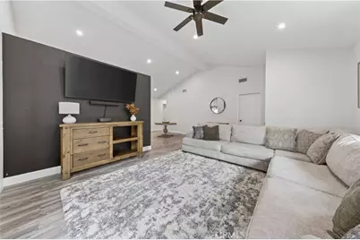 30611 Arlington, Castaic, CA 91384 - Photo 10