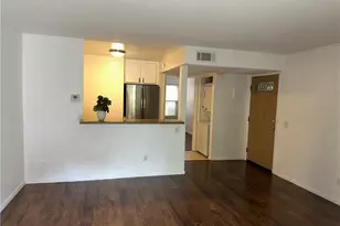 7101 Farralone Ave, Canoga Park, CA 91303 - Photo 4