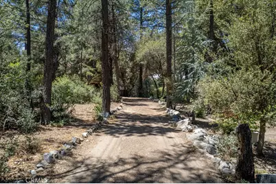 16101 Drive Edgewood, Pine Mountain Club, CA 93222 - Photo 2