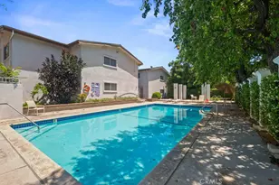 18619 Collins, Tarzana, CA 91356 - Photo 30
