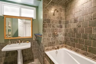 23939 Califa Street, Woodland Hills, CA 91367 - Photo 30
