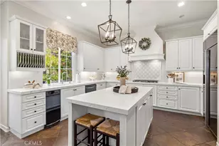 24608 Garland Dr, Valencia, CA 91355 - Photo 20
