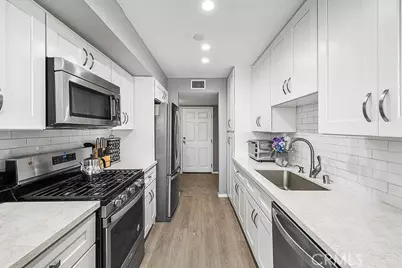 4501 Cedros Avenue #239, Sherman Oaks, CA 91403 - Photo 8