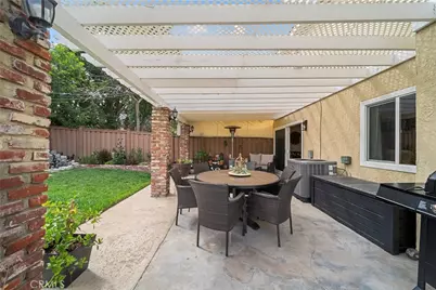 28347 Connie Court, Canyon Country, CA 91387 - Photo 6