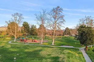 478 Shelburne Ln, Simi Valley, CA 93065 - Photo 20