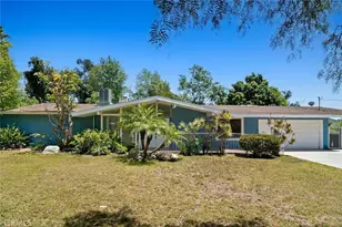 30 La Patera Ct, Camarillo, CA 93010 - Photo 2